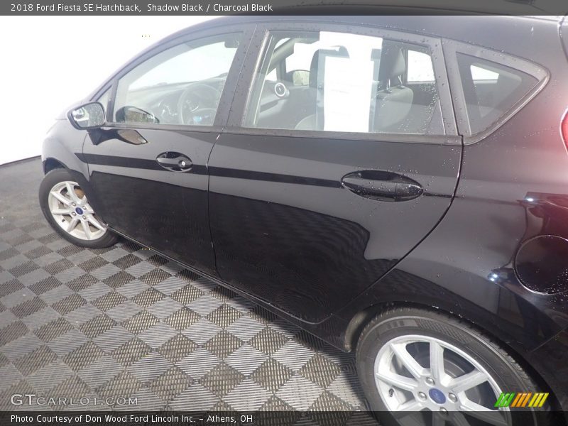 Shadow Black / Charcoal Black 2018 Ford Fiesta SE Hatchback