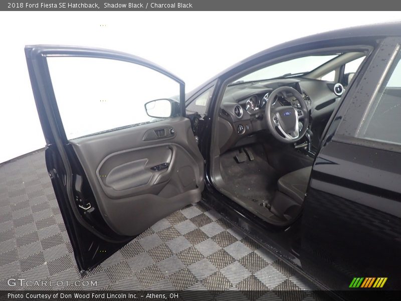 Shadow Black / Charcoal Black 2018 Ford Fiesta SE Hatchback