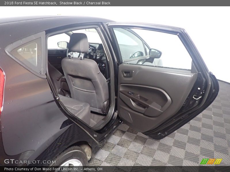Shadow Black / Charcoal Black 2018 Ford Fiesta SE Hatchback
