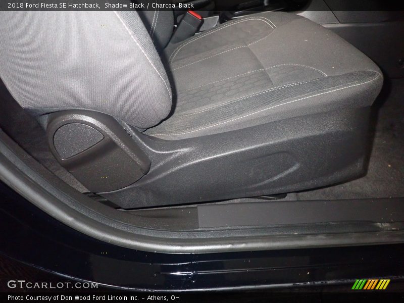 Shadow Black / Charcoal Black 2018 Ford Fiesta SE Hatchback