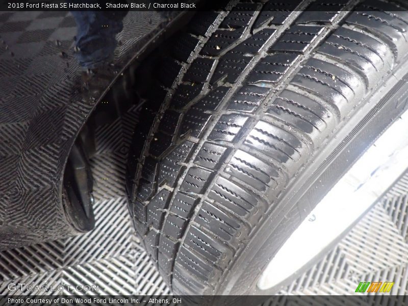 Shadow Black / Charcoal Black 2018 Ford Fiesta SE Hatchback