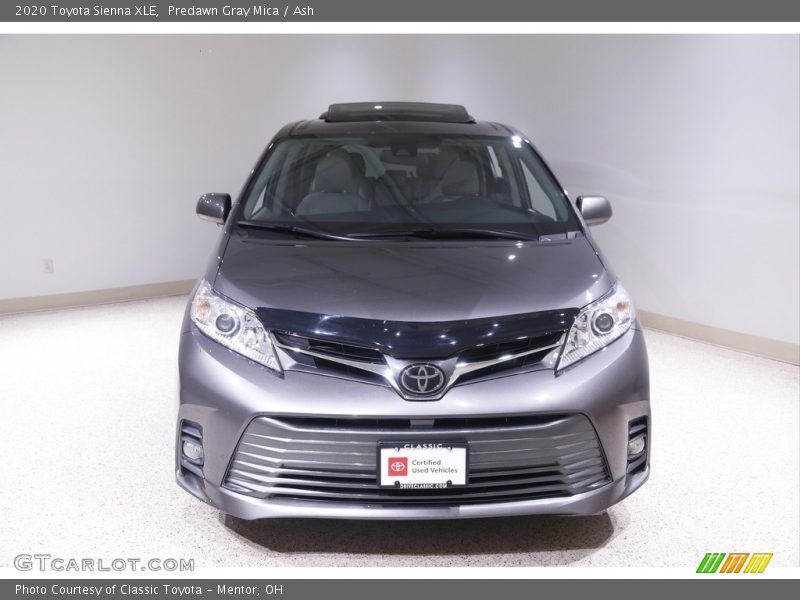 Predawn Gray Mica / Ash 2020 Toyota Sienna XLE