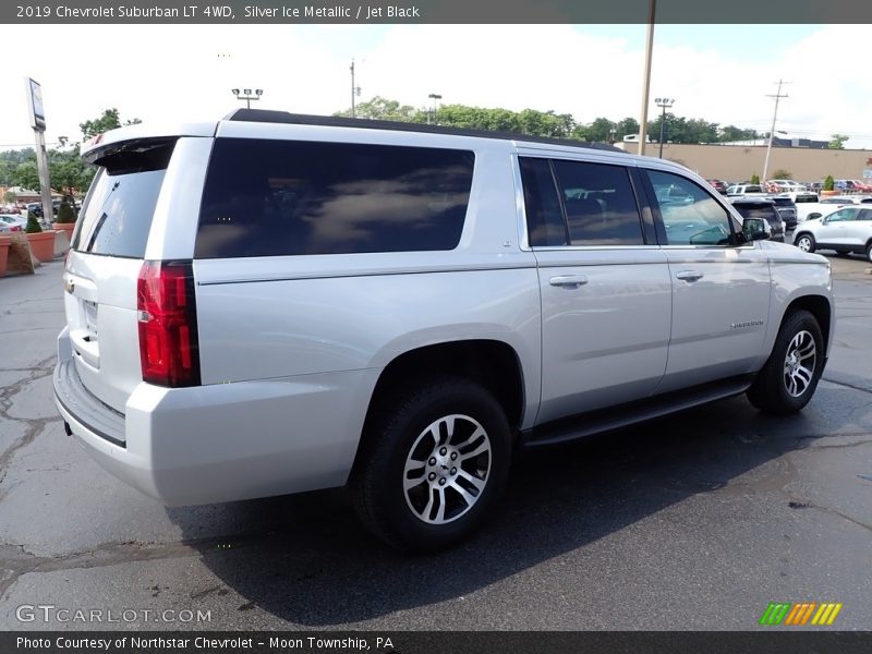 Silver Ice Metallic / Jet Black 2019 Chevrolet Suburban LT 4WD