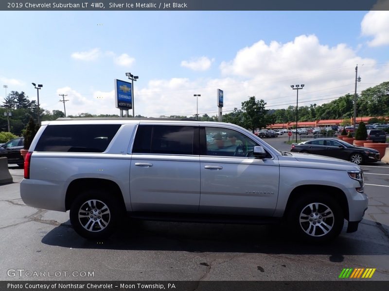 Silver Ice Metallic / Jet Black 2019 Chevrolet Suburban LT 4WD