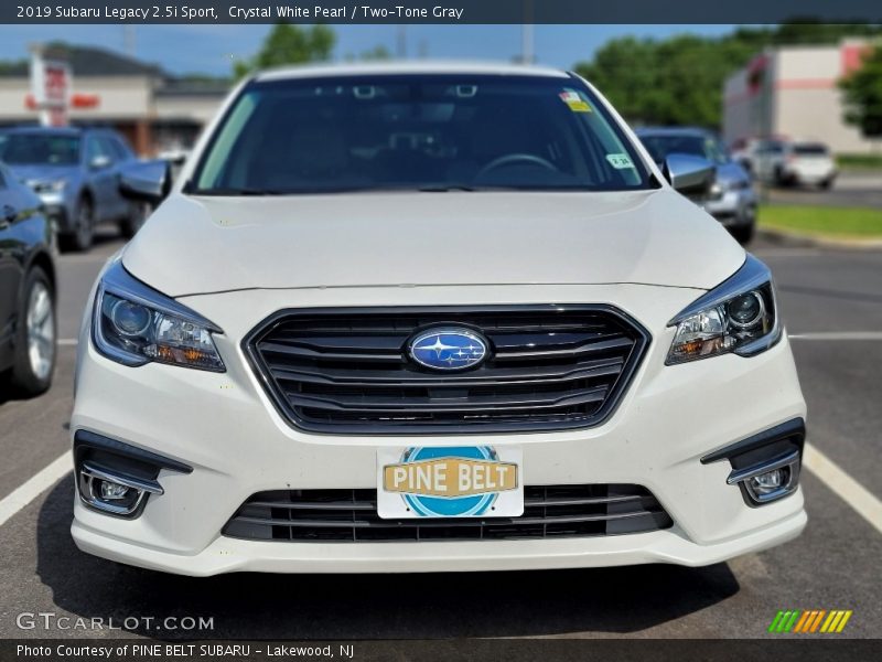 Crystal White Pearl / Two-Tone Gray 2019 Subaru Legacy 2.5i Sport