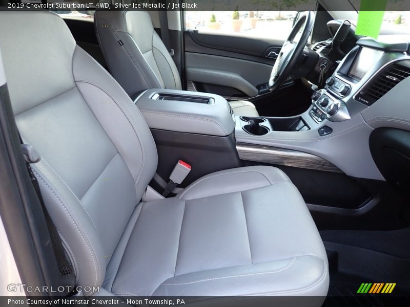 Silver Ice Metallic / Jet Black 2019 Chevrolet Suburban LT 4WD