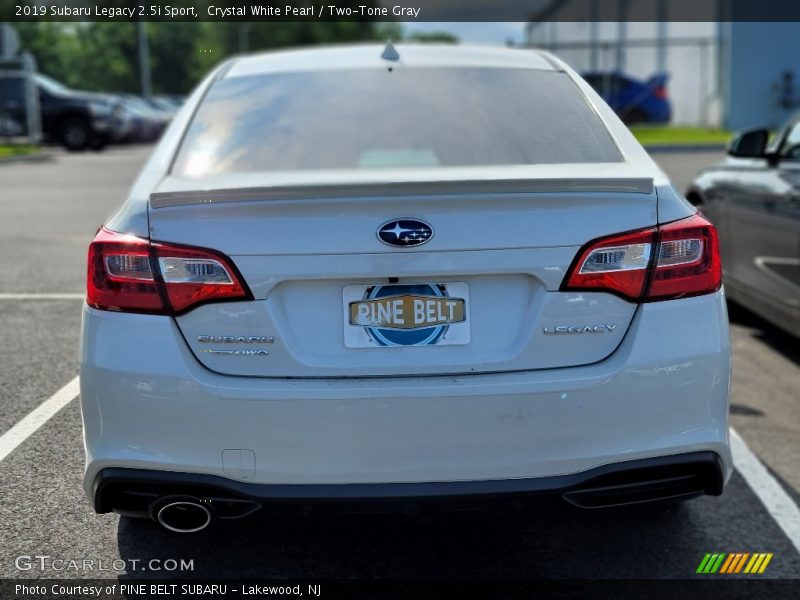 Crystal White Pearl / Two-Tone Gray 2019 Subaru Legacy 2.5i Sport