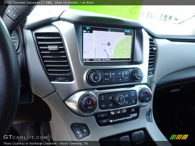 Silver Ice Metallic / Jet Black 2019 Chevrolet Suburban LT 4WD