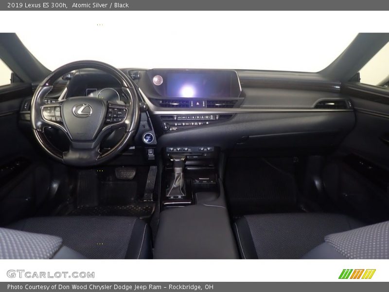 Atomic Silver / Black 2019 Lexus ES 300h