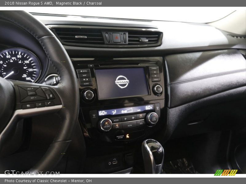 Magnetic Black / Charcoal 2018 Nissan Rogue S AWD