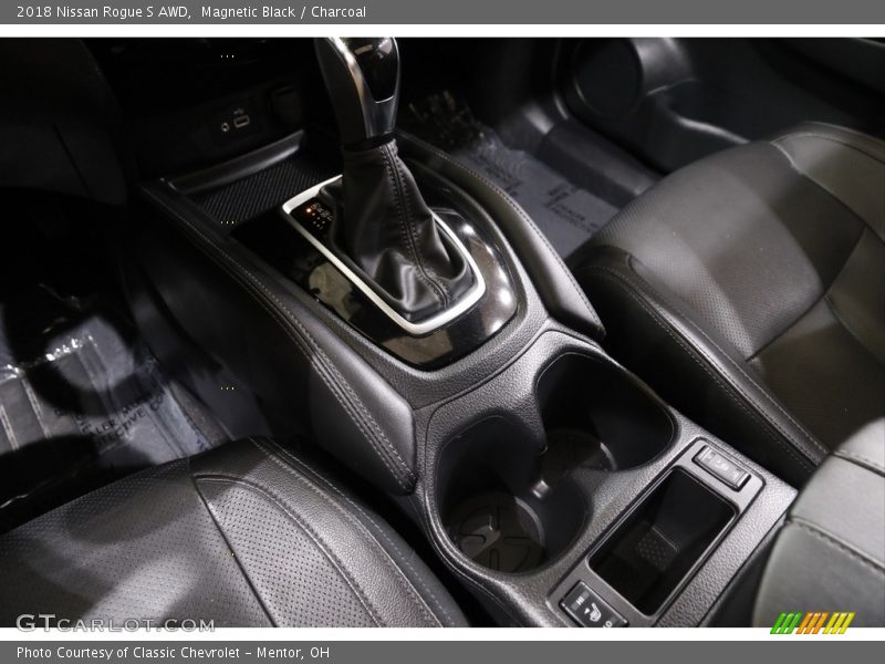 Magnetic Black / Charcoal 2018 Nissan Rogue S AWD