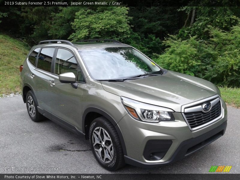 Jasper Green Metallic / Gray 2019 Subaru Forester 2.5i Premium