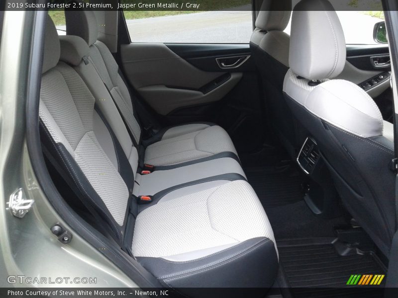 Jasper Green Metallic / Gray 2019 Subaru Forester 2.5i Premium