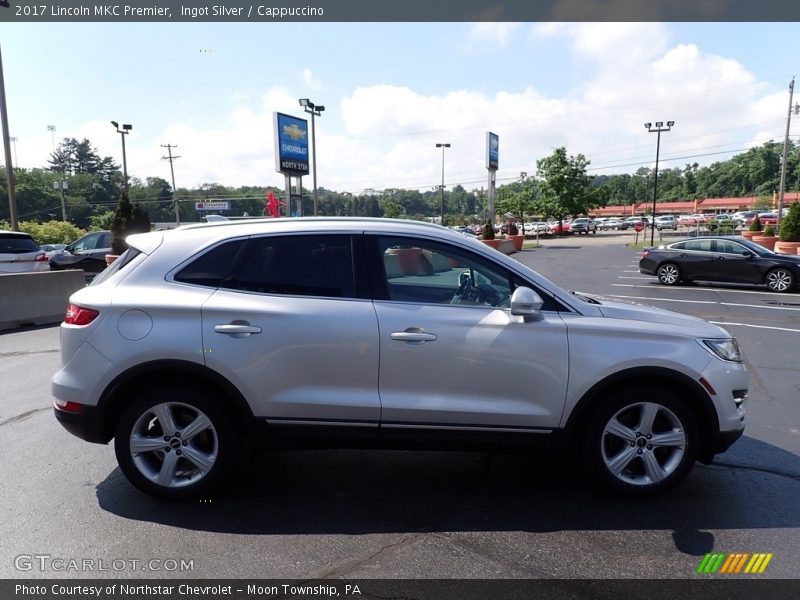 Ingot Silver / Cappuccino 2017 Lincoln MKC Premier