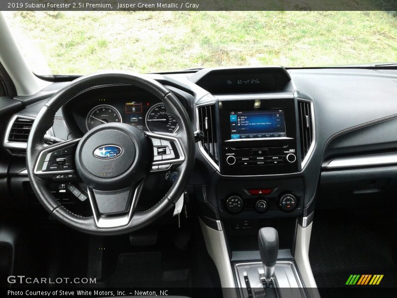 Jasper Green Metallic / Gray 2019 Subaru Forester 2.5i Premium