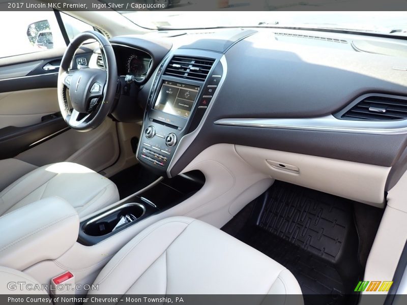 Ingot Silver / Cappuccino 2017 Lincoln MKC Premier