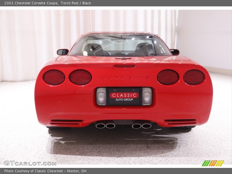 Torch Red / Black 2001 Chevrolet Corvette Coupe