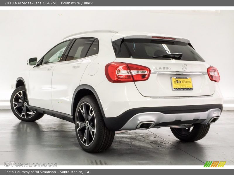 Polar White / Black 2018 Mercedes-Benz GLA 250