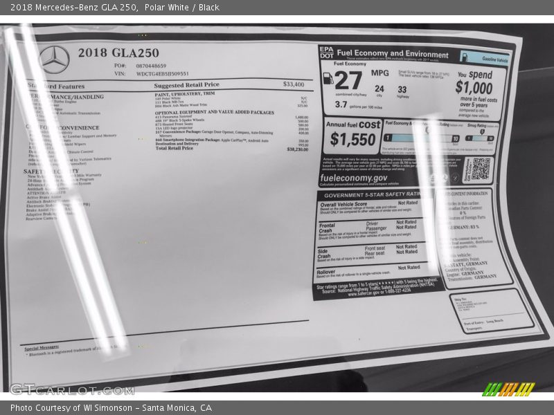 Polar White / Black 2018 Mercedes-Benz GLA 250