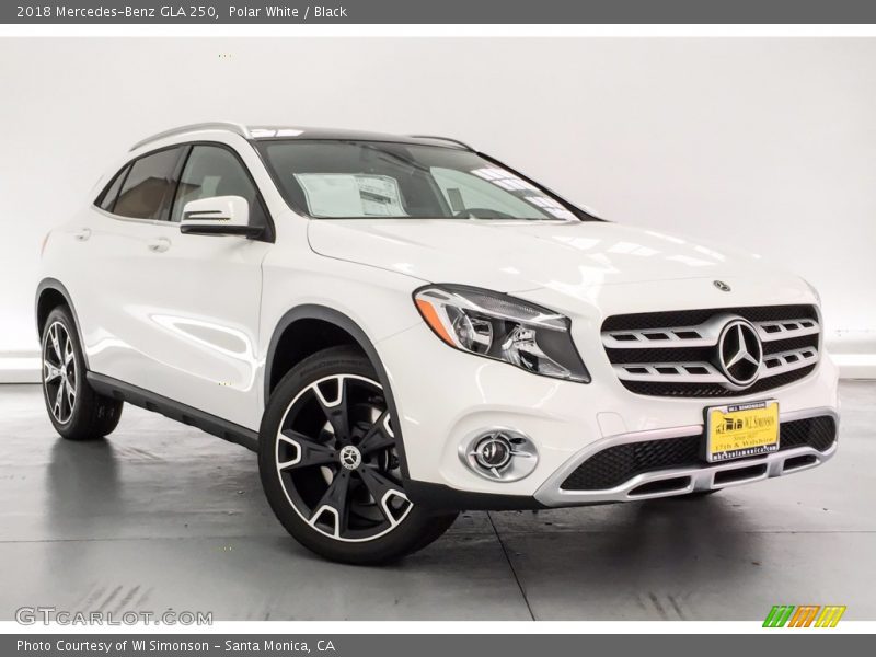 Polar White / Black 2018 Mercedes-Benz GLA 250