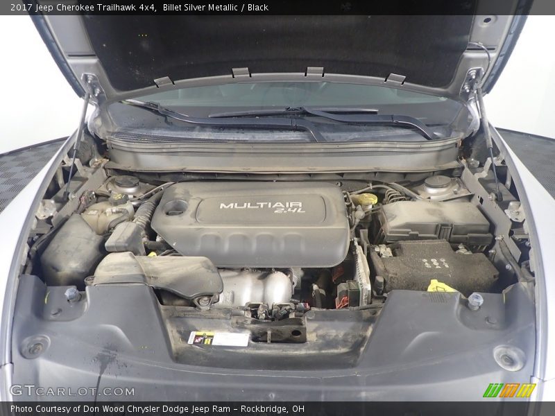 Billet Silver Metallic / Black 2017 Jeep Cherokee Trailhawk 4x4