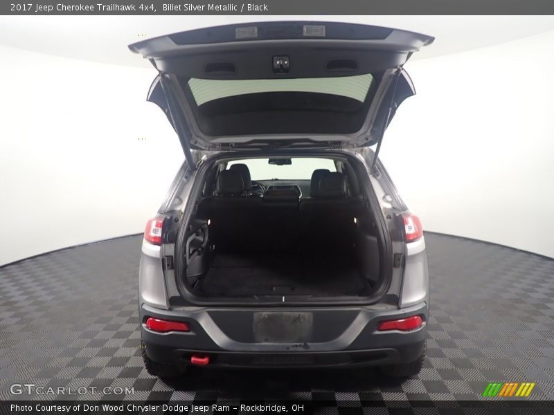 Billet Silver Metallic / Black 2017 Jeep Cherokee Trailhawk 4x4