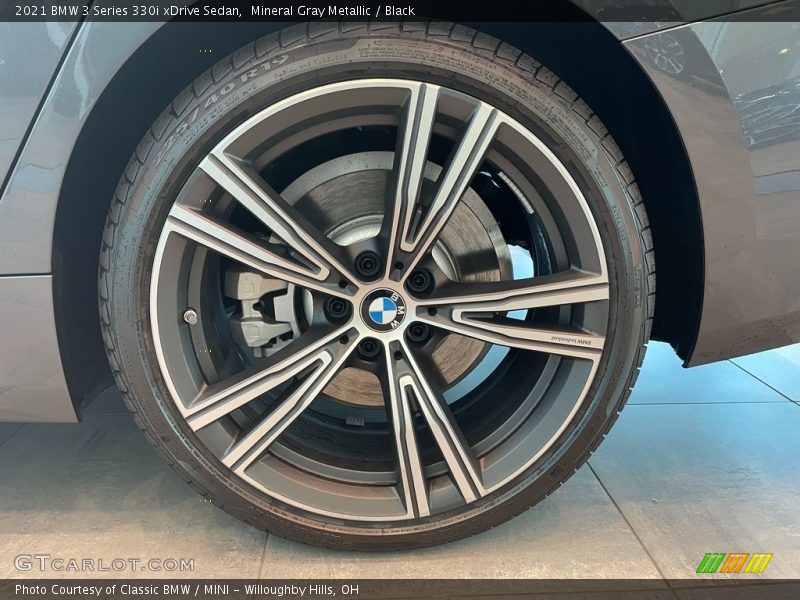 Mineral Gray Metallic / Black 2021 BMW 3 Series 330i xDrive Sedan
