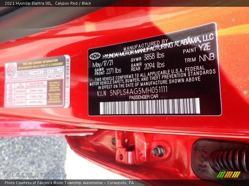 Calypso Red / Black 2021 Hyundai Elantra SEL