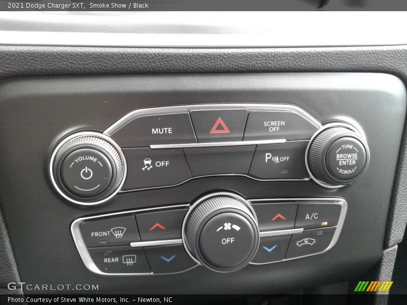 Smoke Show / Black 2021 Dodge Charger SXT