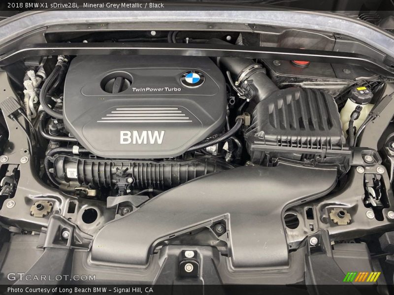 Mineral Grey Metallic / Black 2018 BMW X1 sDrive28i