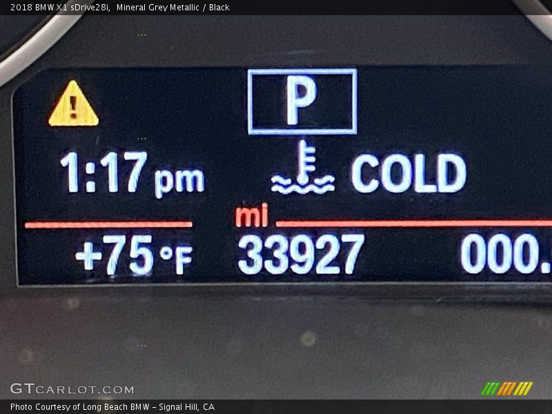 Mineral Grey Metallic / Black 2018 BMW X1 sDrive28i