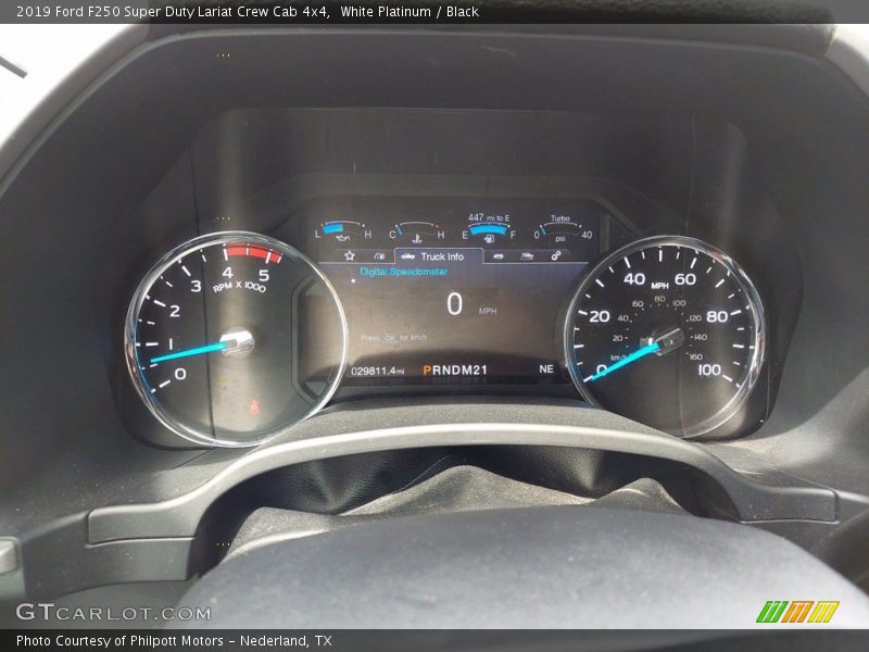 White Platinum / Black 2019 Ford F250 Super Duty Lariat Crew Cab 4x4