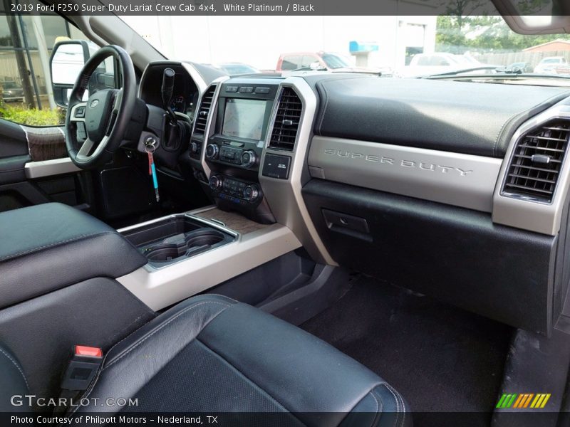White Platinum / Black 2019 Ford F250 Super Duty Lariat Crew Cab 4x4