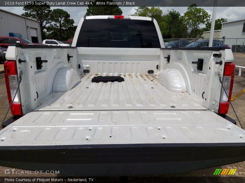 White Platinum / Black 2019 Ford F250 Super Duty Lariat Crew Cab 4x4
