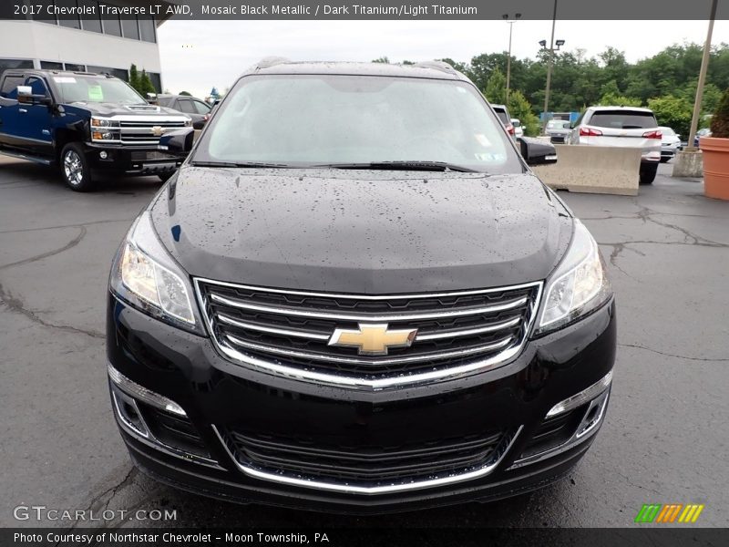 Mosaic Black Metallic / Dark Titanium/Light Titanium 2017 Chevrolet Traverse LT AWD
