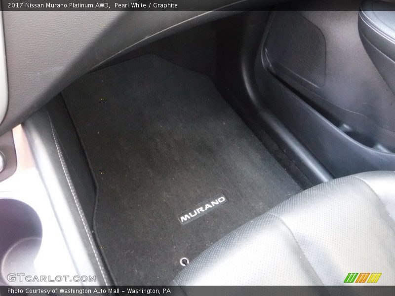 Pearl White / Graphite 2017 Nissan Murano Platinum AWD