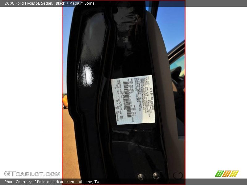 Black / Medium Stone 2008 Ford Focus SE Sedan
