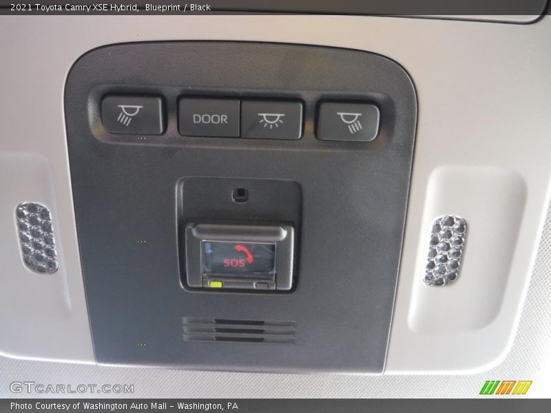 Blueprint / Black 2021 Toyota Camry XSE Hybrid