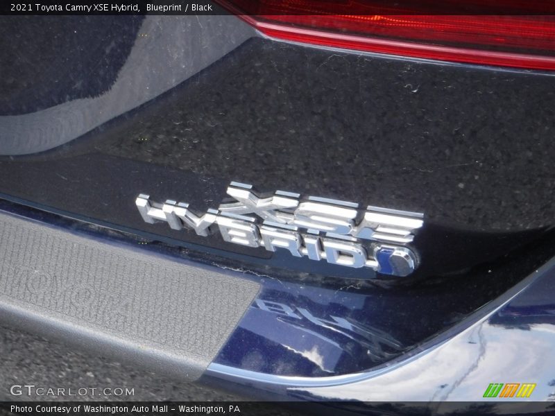Blueprint / Black 2021 Toyota Camry XSE Hybrid