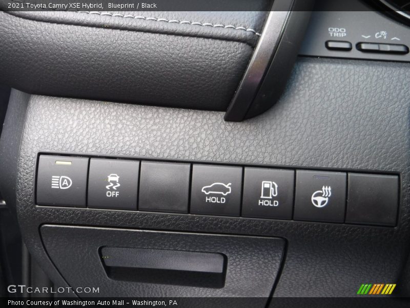 Controls of 2021 Camry XSE Hybrid