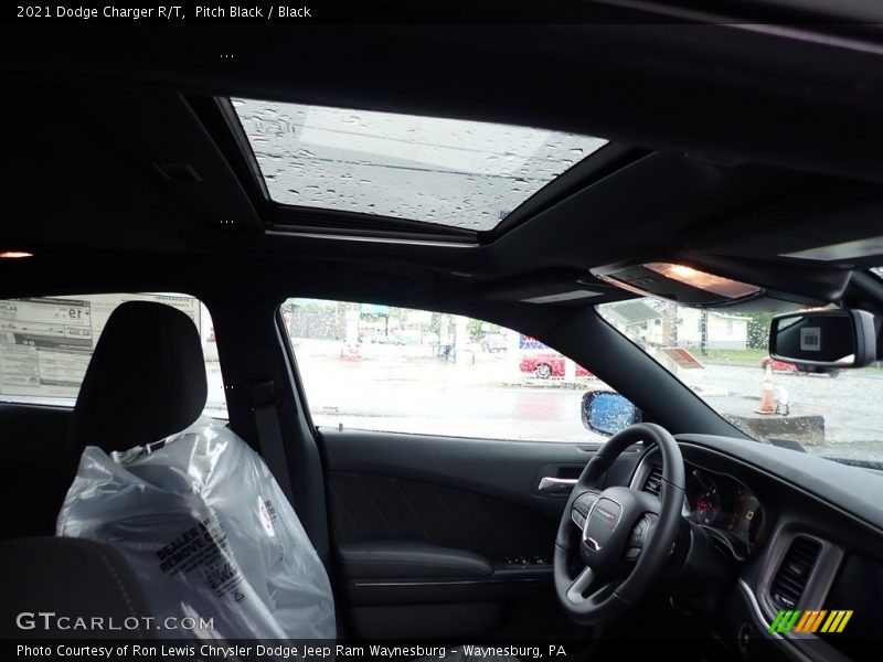 Pitch Black / Black 2021 Dodge Charger R/T