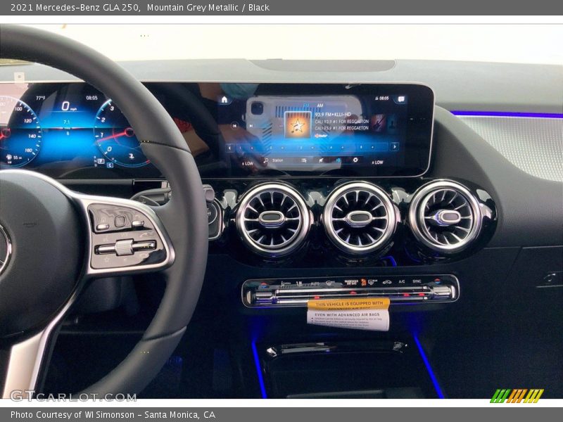 Mountain Grey Metallic / Black 2021 Mercedes-Benz GLA 250