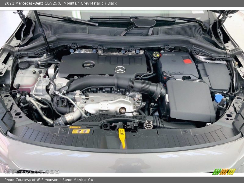 Mountain Grey Metallic / Black 2021 Mercedes-Benz GLA 250