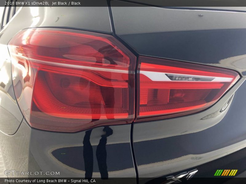 Jet Black / Black 2018 BMW X1 sDrive28i