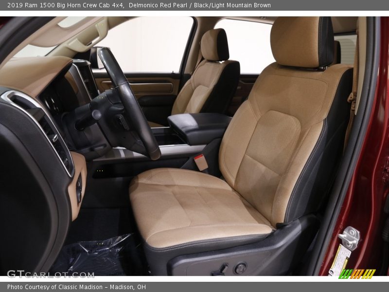 Delmonico Red Pearl / Black/Light Mountain Brown 2019 Ram 1500 Big Horn Crew Cab 4x4