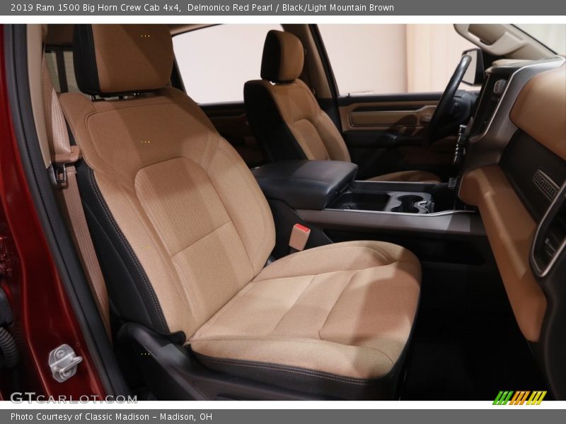 Delmonico Red Pearl / Black/Light Mountain Brown 2019 Ram 1500 Big Horn Crew Cab 4x4