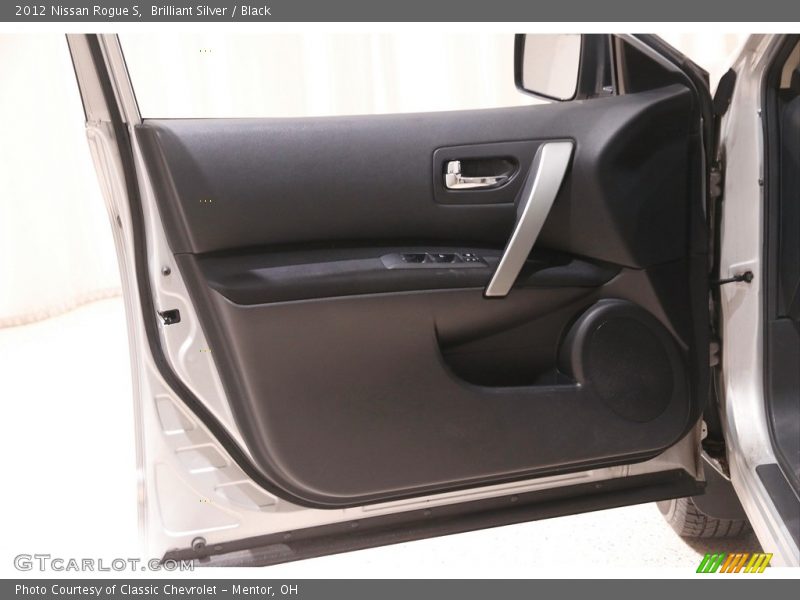 Brilliant Silver / Black 2012 Nissan Rogue S
