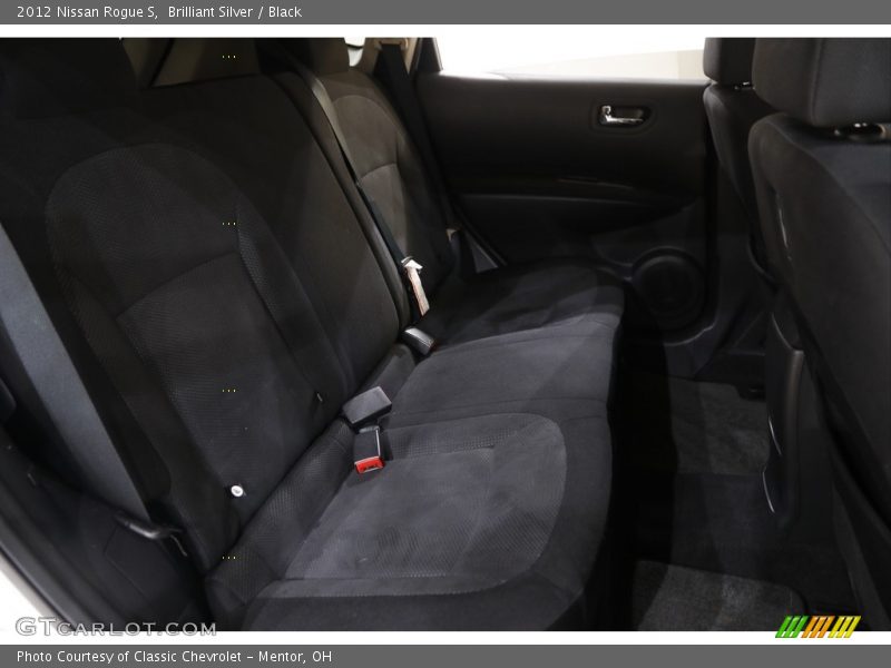 Brilliant Silver / Black 2012 Nissan Rogue S