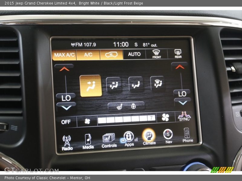 Bright White / Black/Light Frost Beige 2015 Jeep Grand Cherokee Limited 4x4