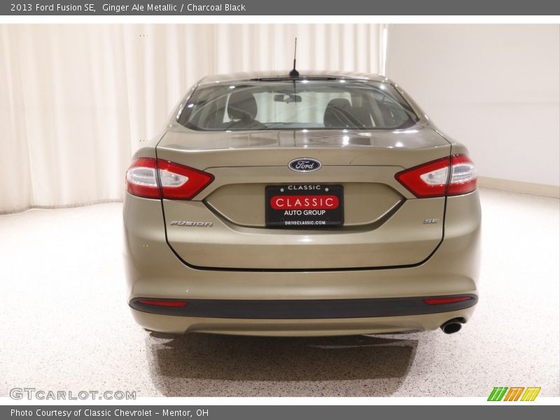 Ginger Ale Metallic / Charcoal Black 2013 Ford Fusion SE